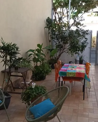 Vivienda Turistica بيت للعطل *